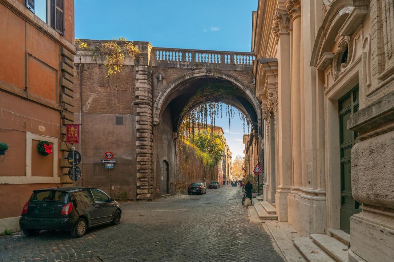 شقة Chic And Style In Historical Via Giulia روما المظهر الخارجي الصورة